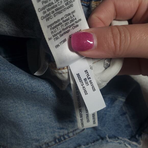 J.Crew Denim High-Rise Women's Size 25 Light Wash Jean Shorts Style AV425 Denim - Picture 13 of 14